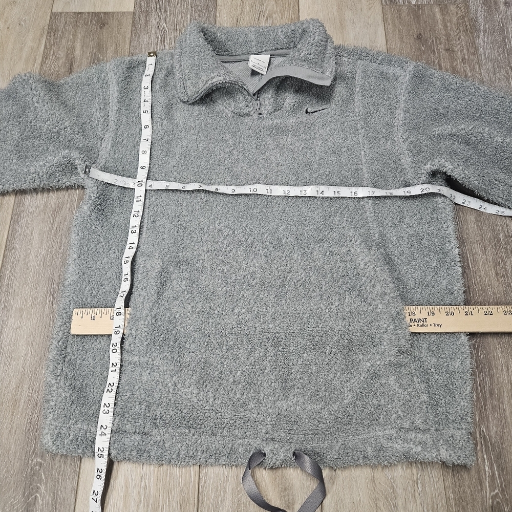 Nike Therma Fit Sherpa Fleece Pullover Quarter Zip Grey Sweater Women's Small - Picture 2 of 8